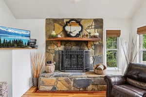 Jacks Knob Rd-S0910-014.jpg