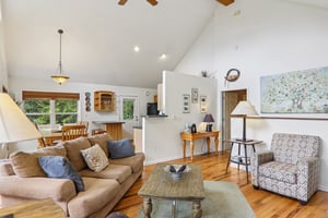 Jacks Knob Rd-S0910-018.jpg