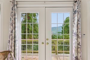 Jacks Knob Rd-S0910-022.jpg