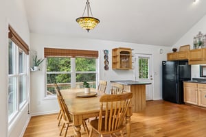 Jacks Knob Rd-S0910-025.jpg