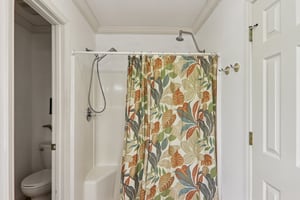 Jacks Knob Rd-S0910-036.jpg