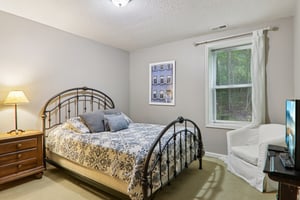 Jacks Knob Rd-S0910-043.jpg