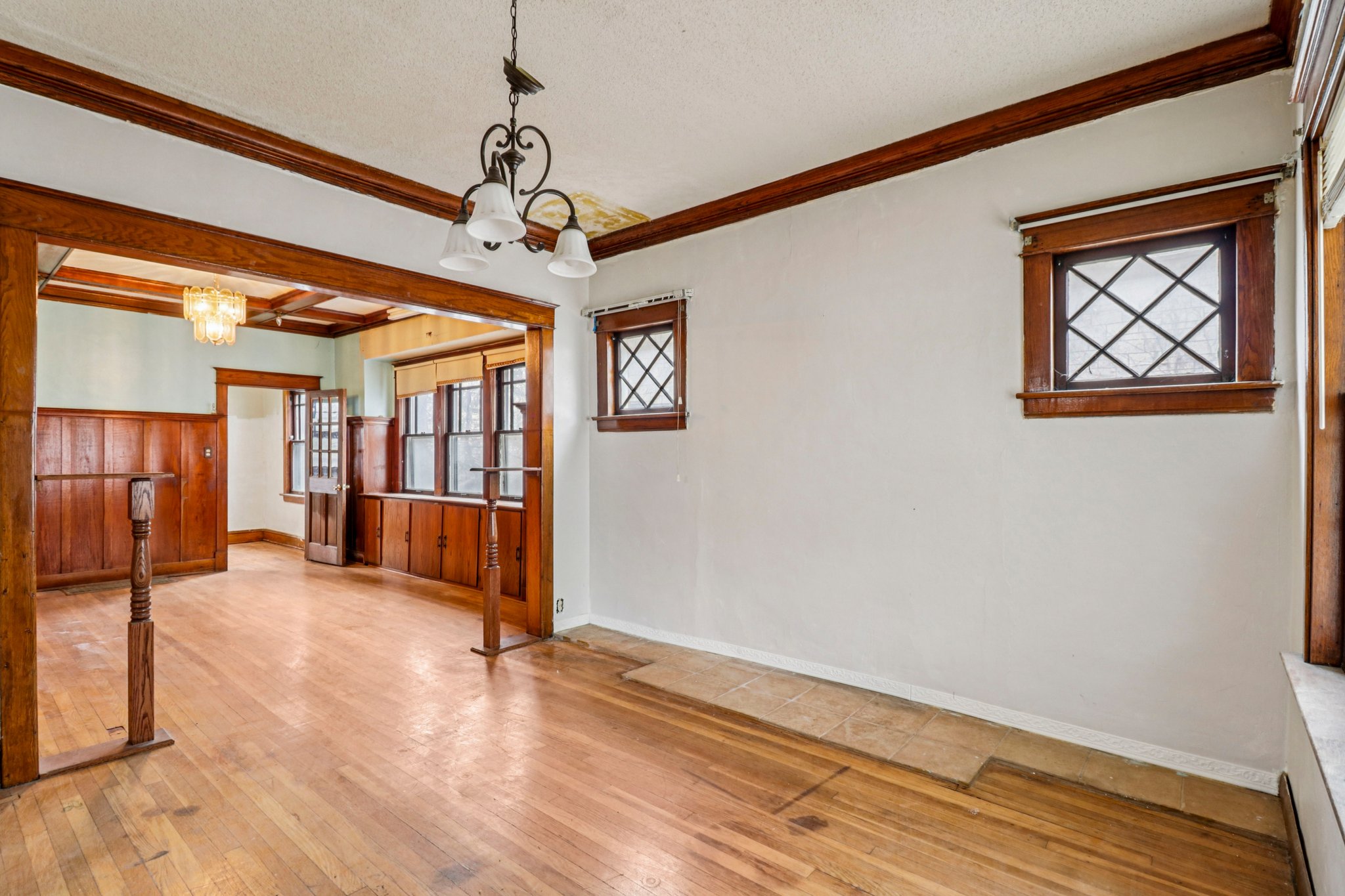 Lawn Ave-S0204-007.jpg