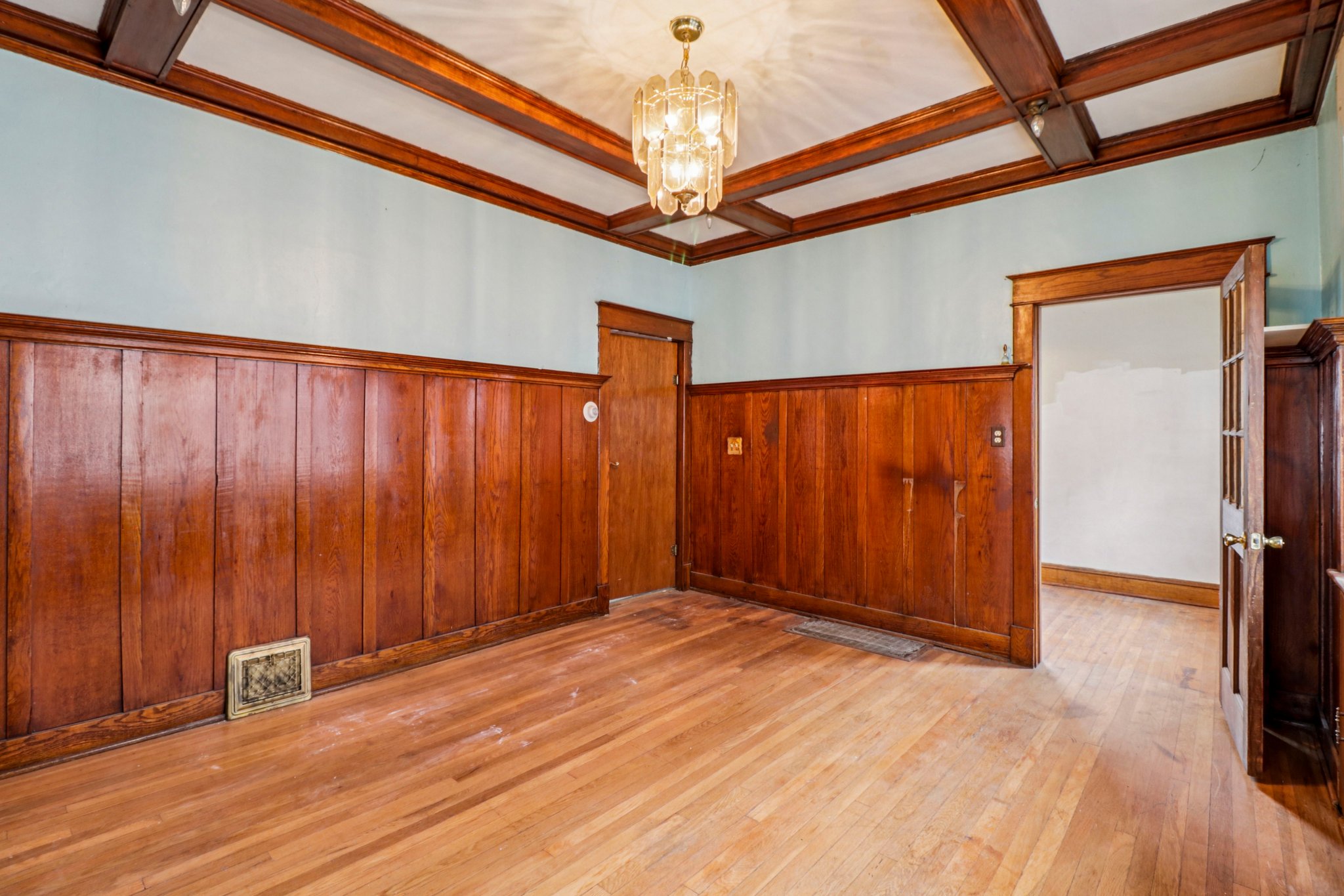 Lawn Ave-S0204-009.jpg