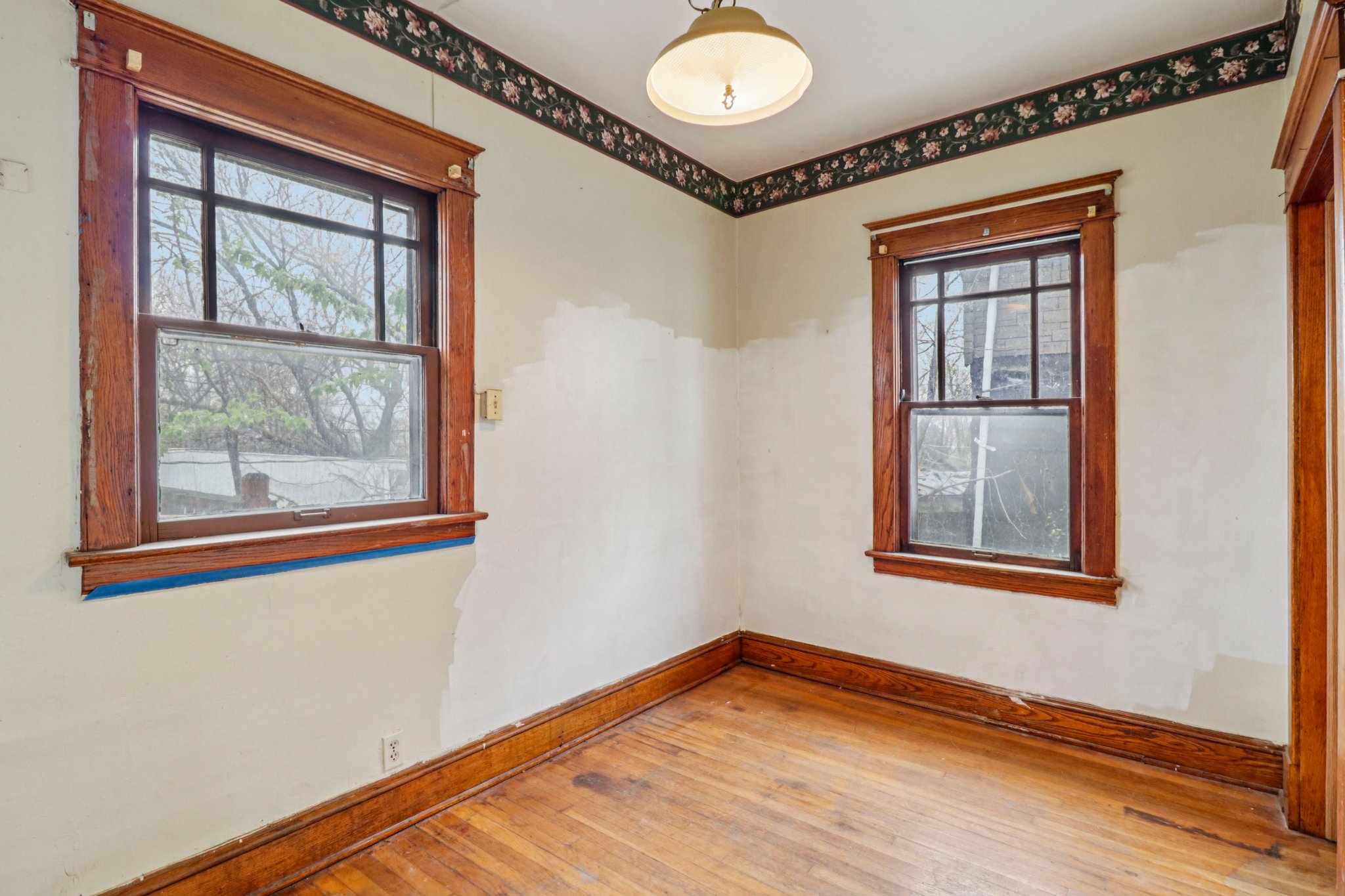 Lawn Ave-S0204-015.jpg