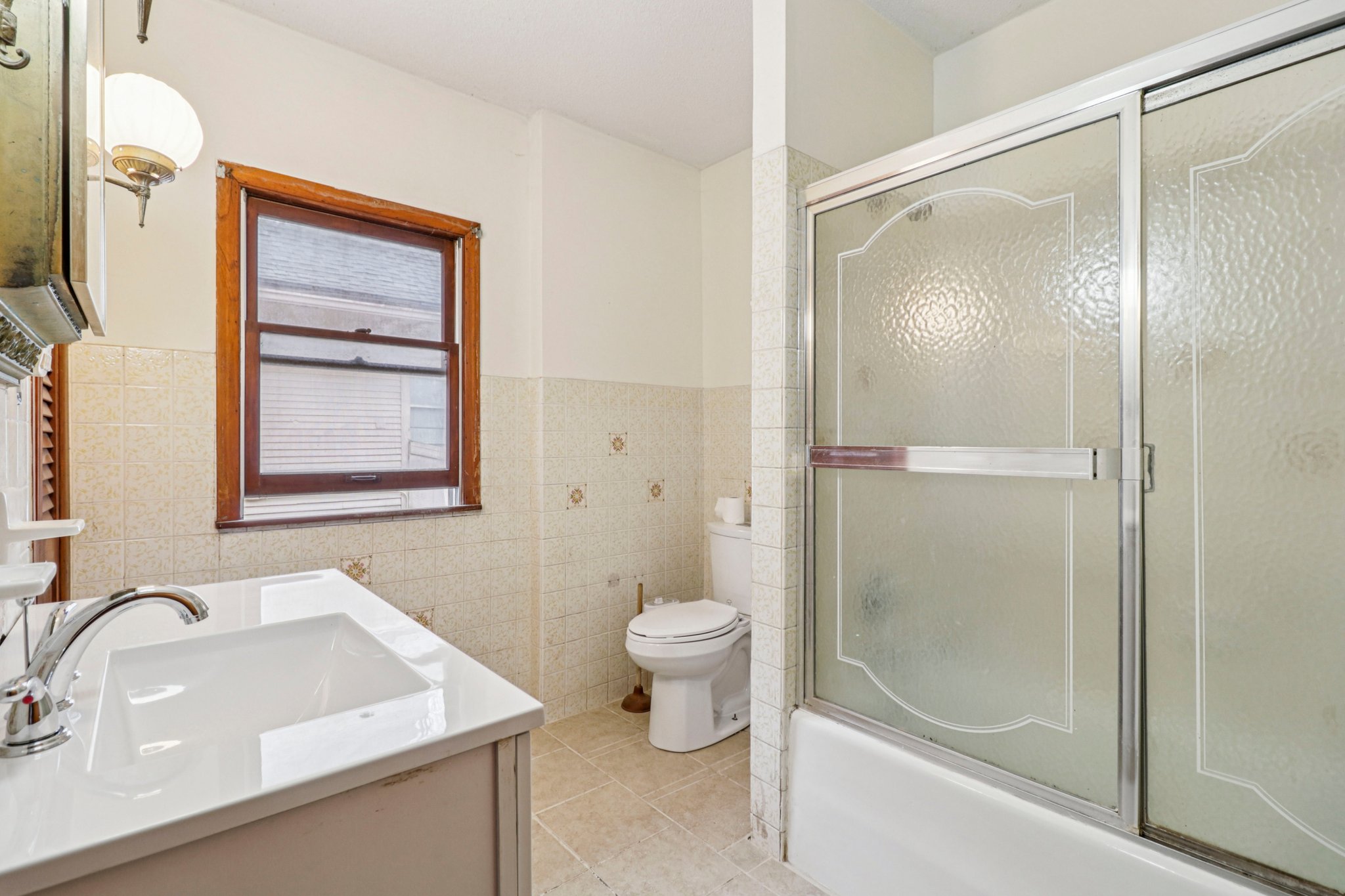 Lawn Ave-S0204-016.jpg