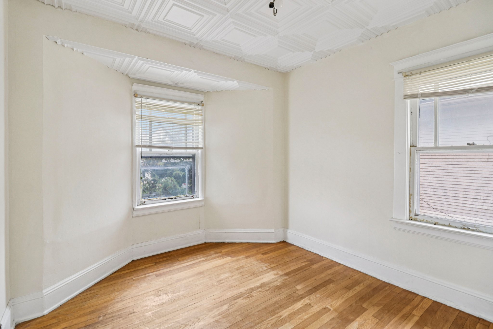 Lawn Ave-S0204-023.jpg