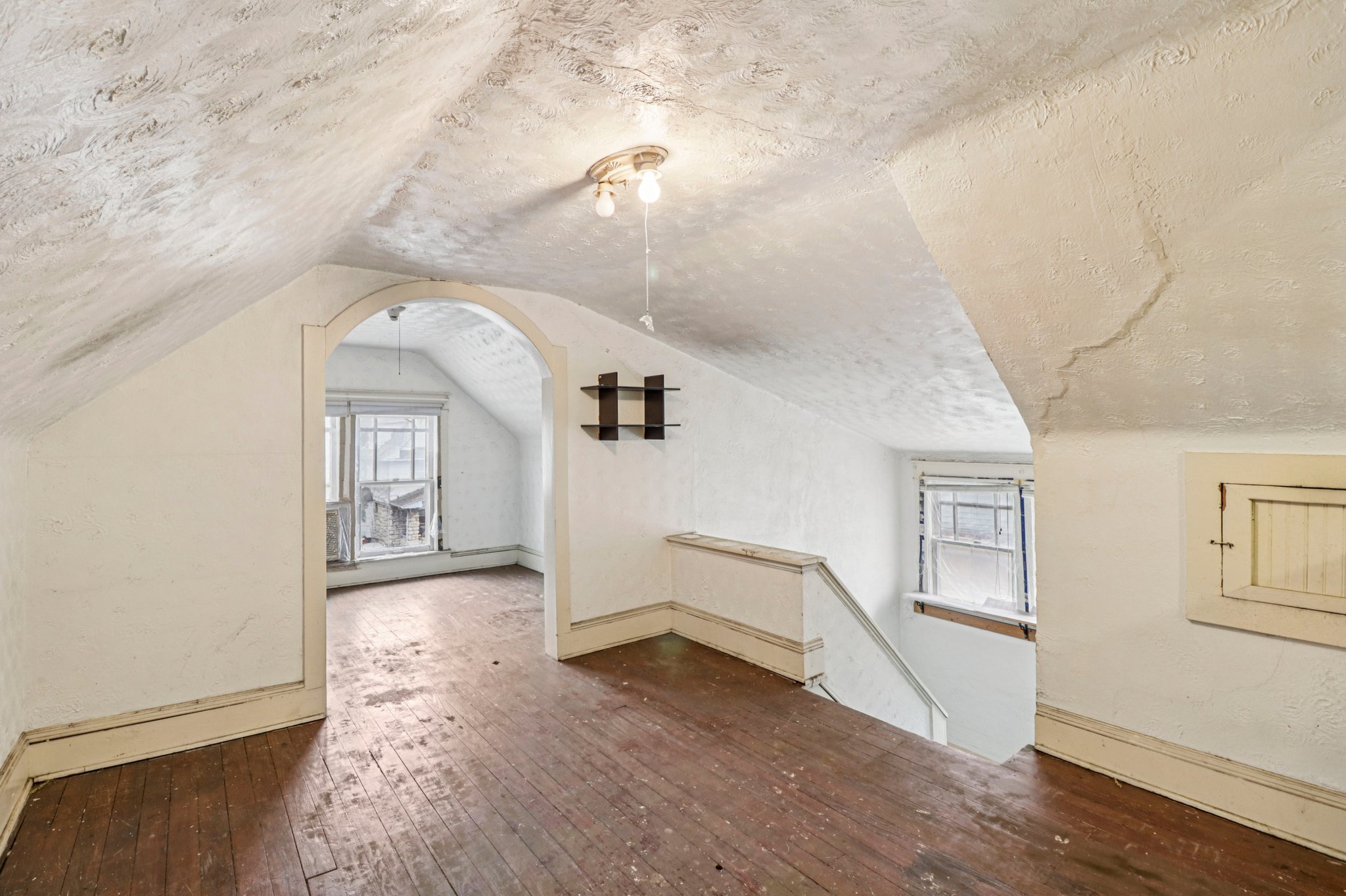 Lawn Ave-S0204-026.jpg