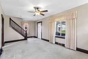Line Ave-S1706-011.jpg