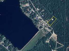 This is an incredible location if you enjoy to fish or explore the back acres by foot or ATV!
