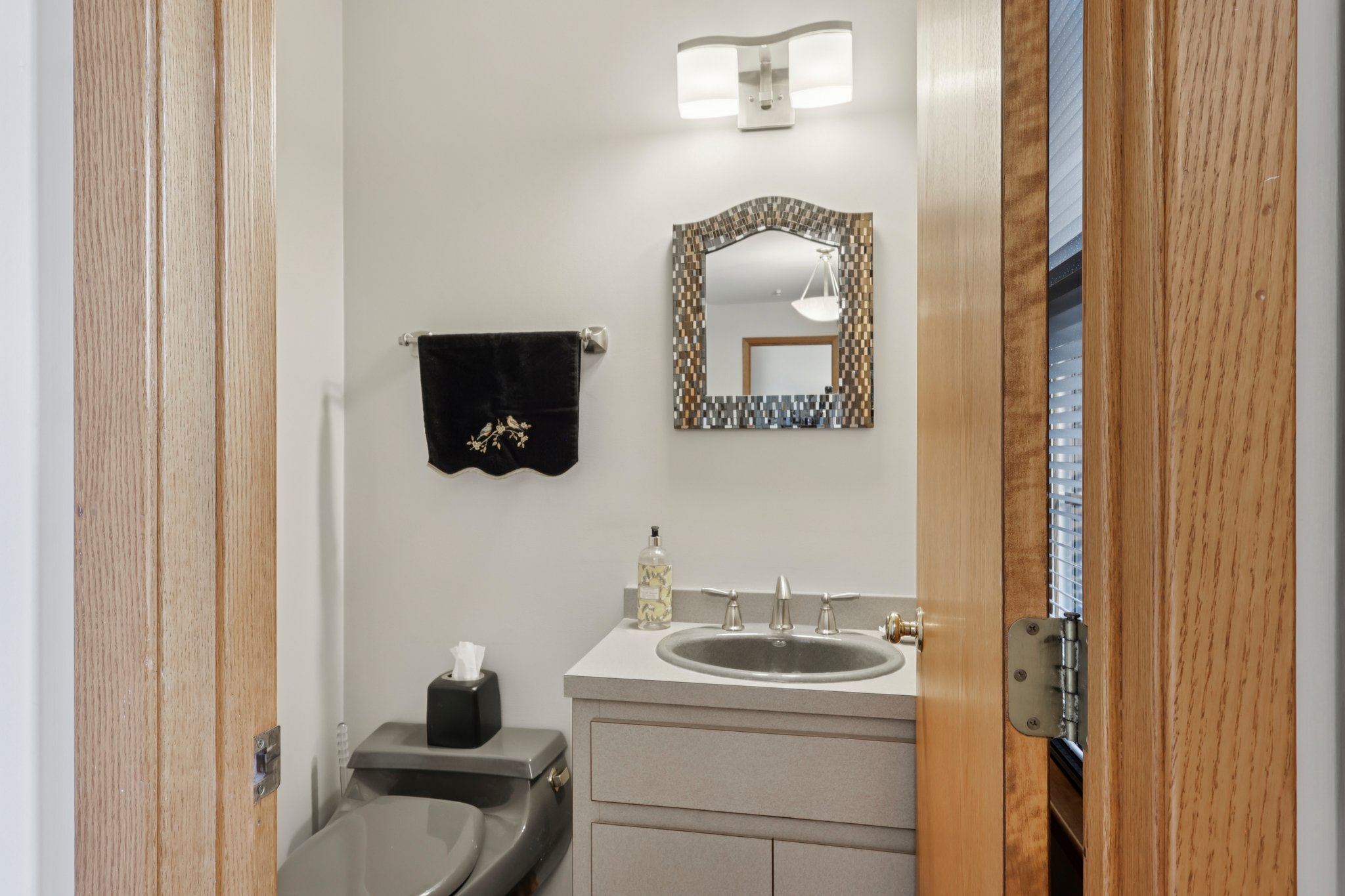Oxbridge Ct-S1609-049.jpg