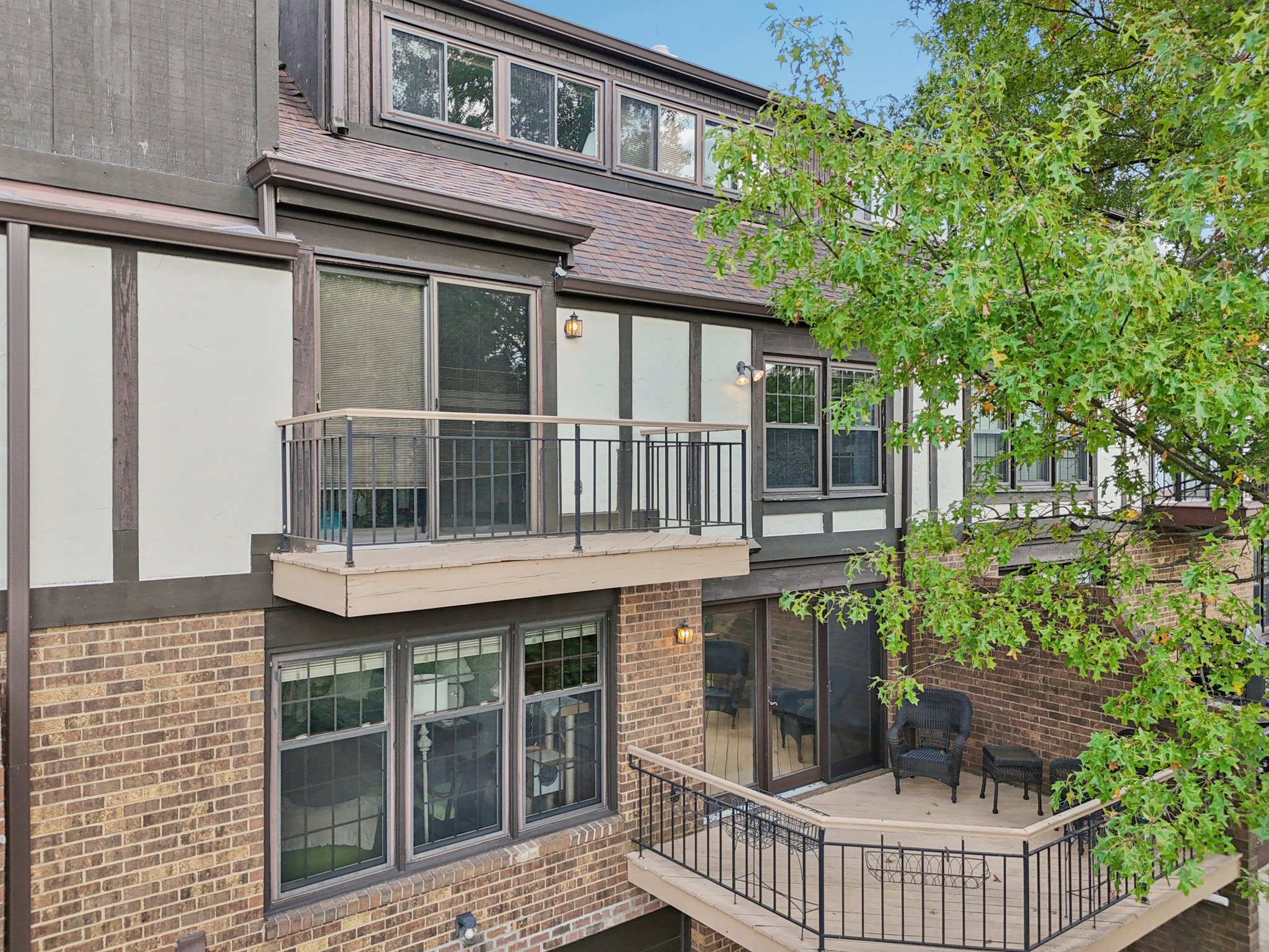 Oxbridge Ct-S1609-086.jpg