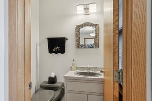 Oxbridge Ct-S1609-049.jpg