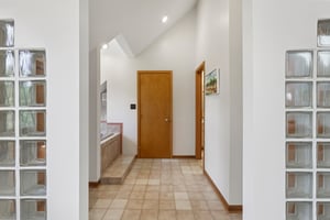 Oxbridge Ct-S1609-053.jpg