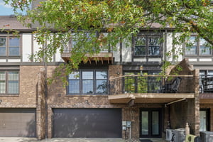 Oxbridge Ct-S1609-077.jpg