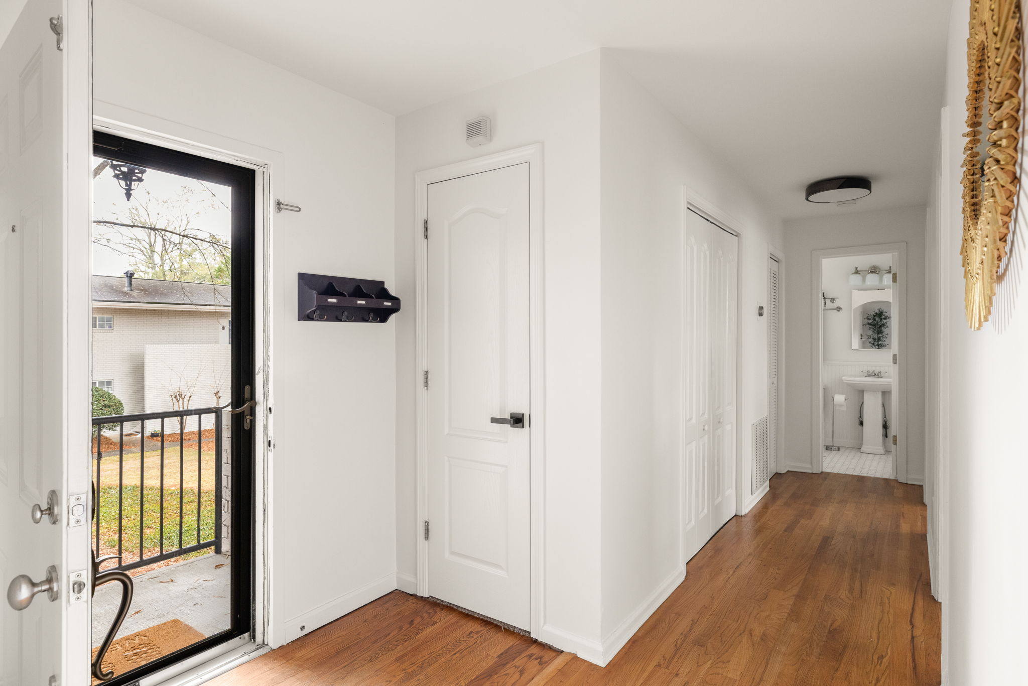 20251208_311peachtree_roots049