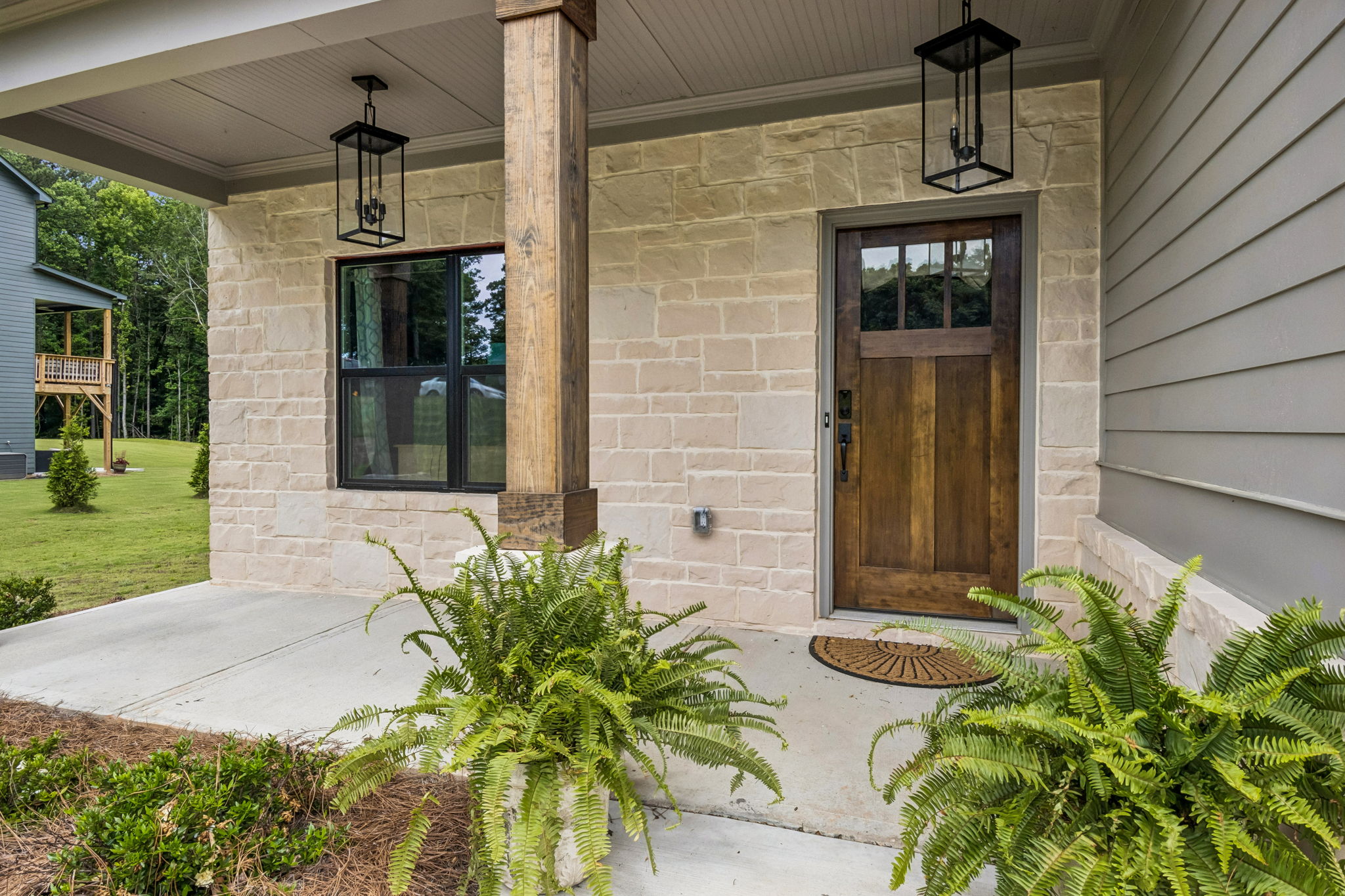 Front Entry Detail