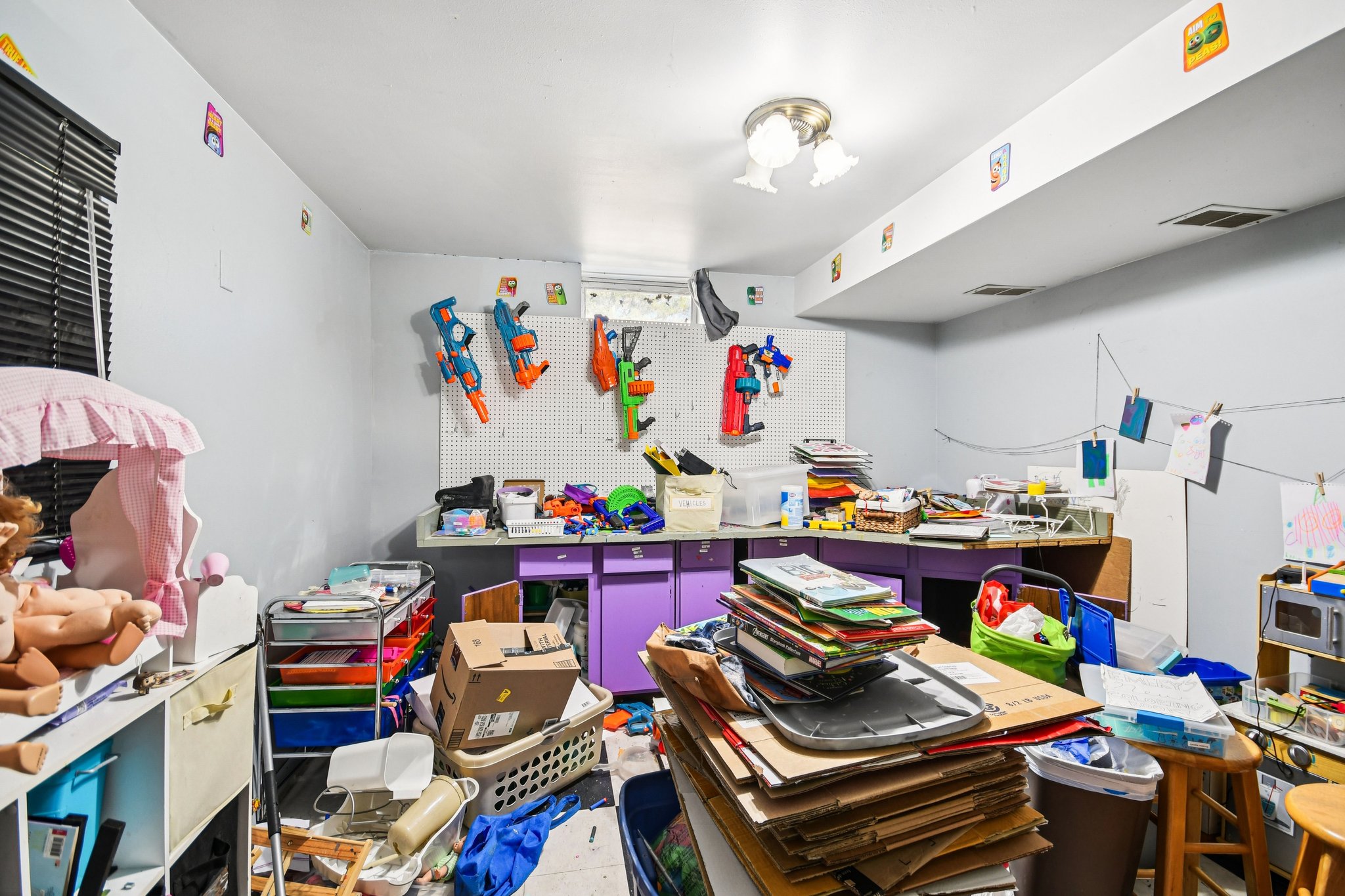 Seminole Ave-S0411-048.jpg