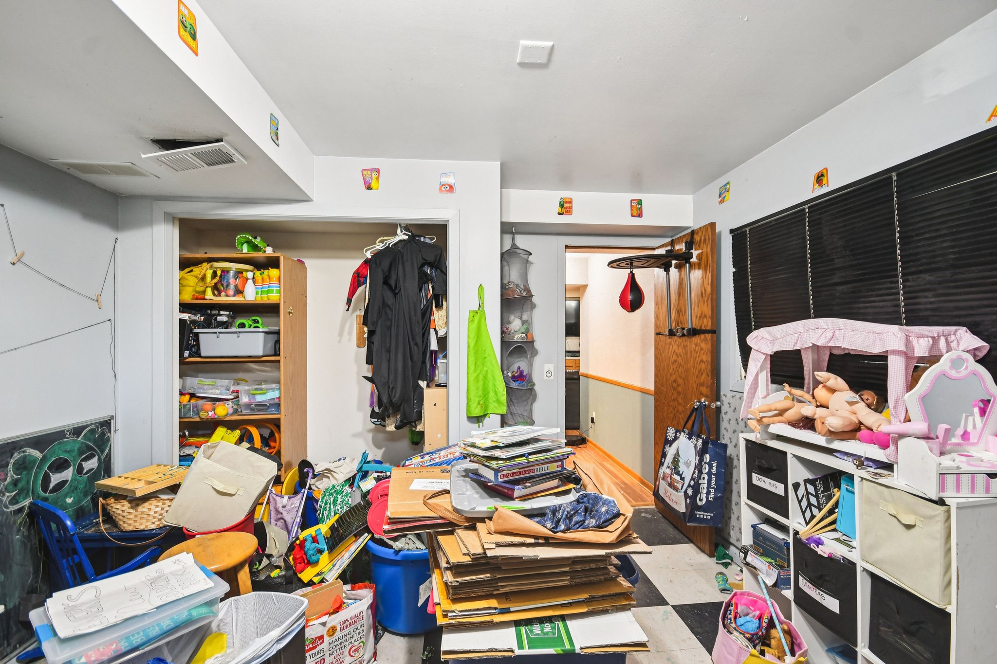 Seminole Ave-S0411-049.jpg