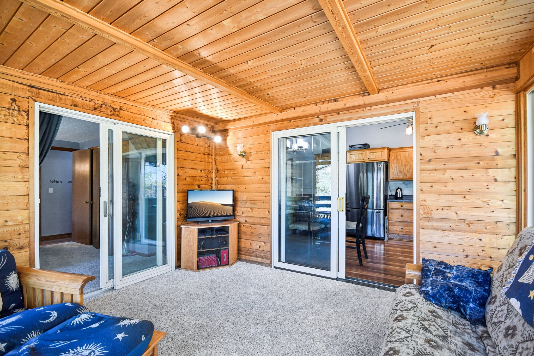 Seminole Ave-S0411-052.jpg