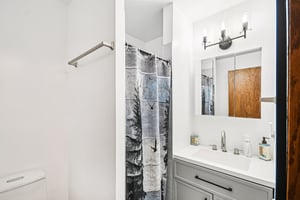 Seminole Ave-S0411-036.jpg