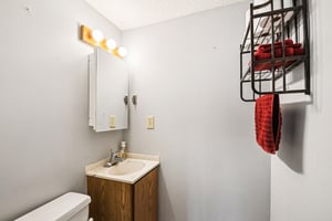 Seminole Ave-S0411-044.jpg