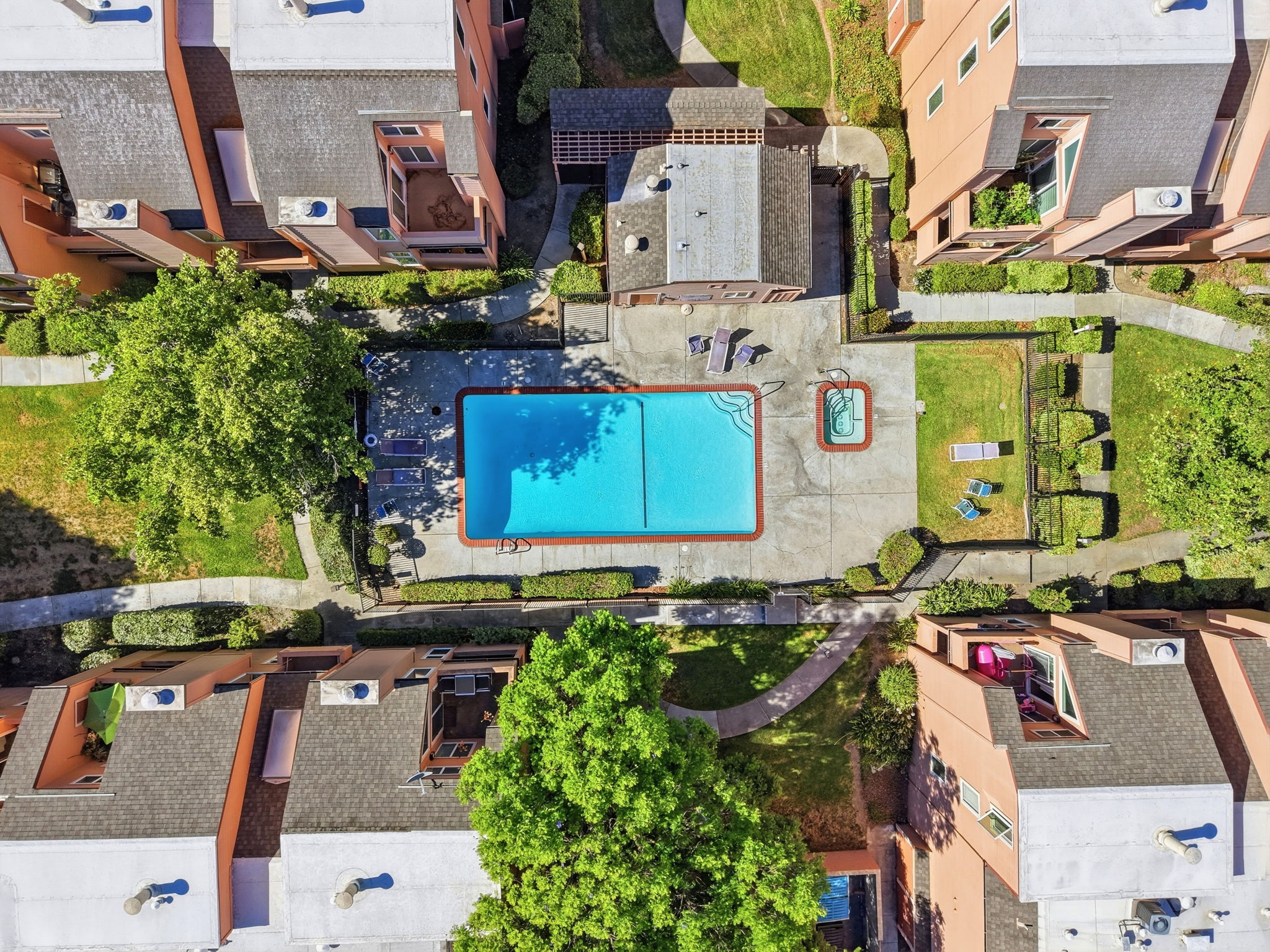 005_F8_AERIAL_311 Tradewinds Dr