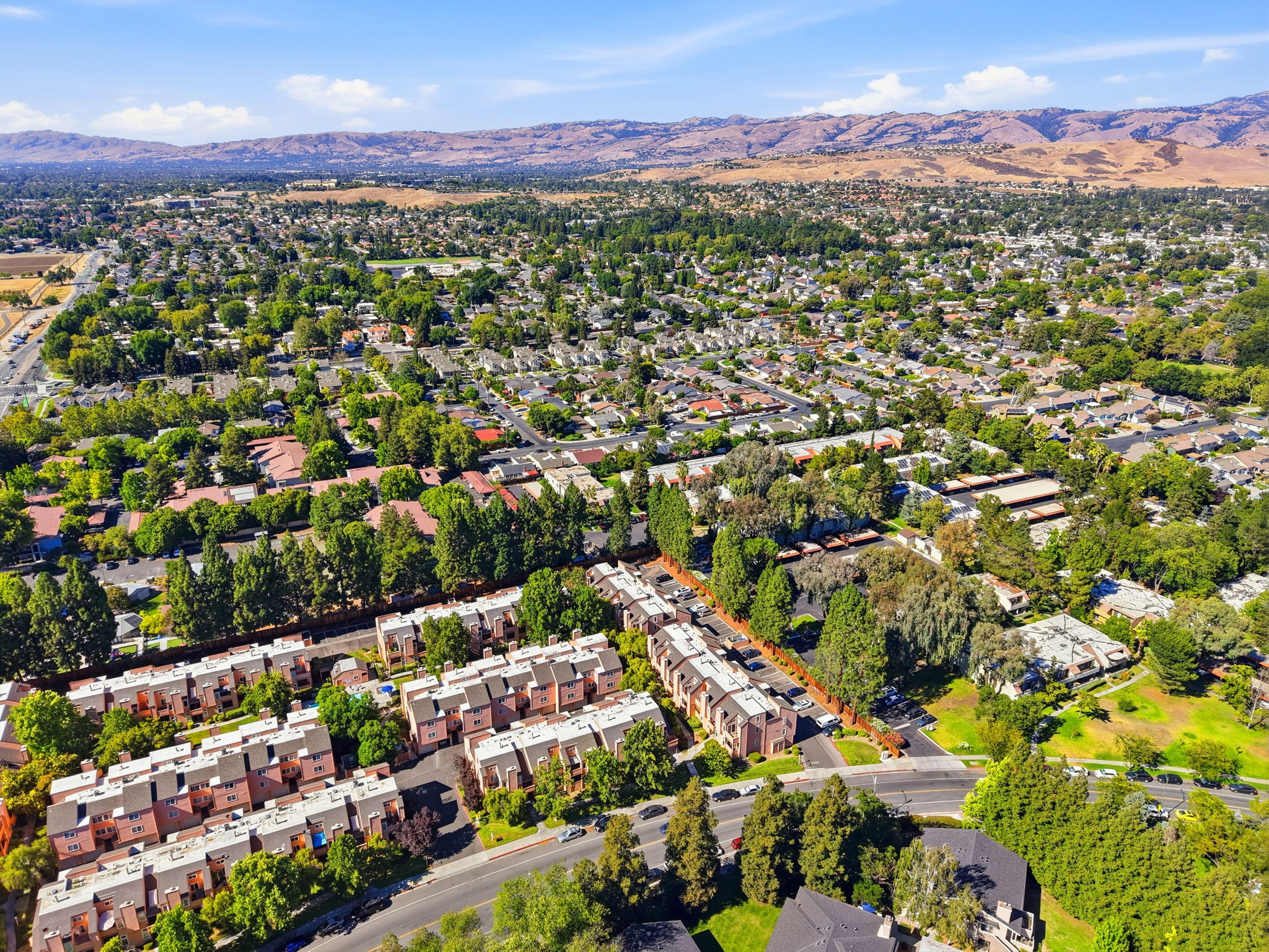 017_F8_AERIAL_311 Tradewinds Dr