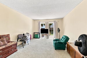020_F8_3110 Capelaw Ct