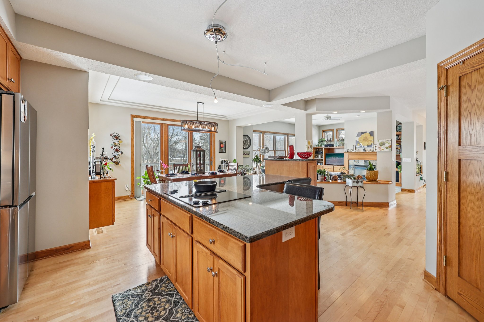 Nathan Ln-S1202-024.jpg