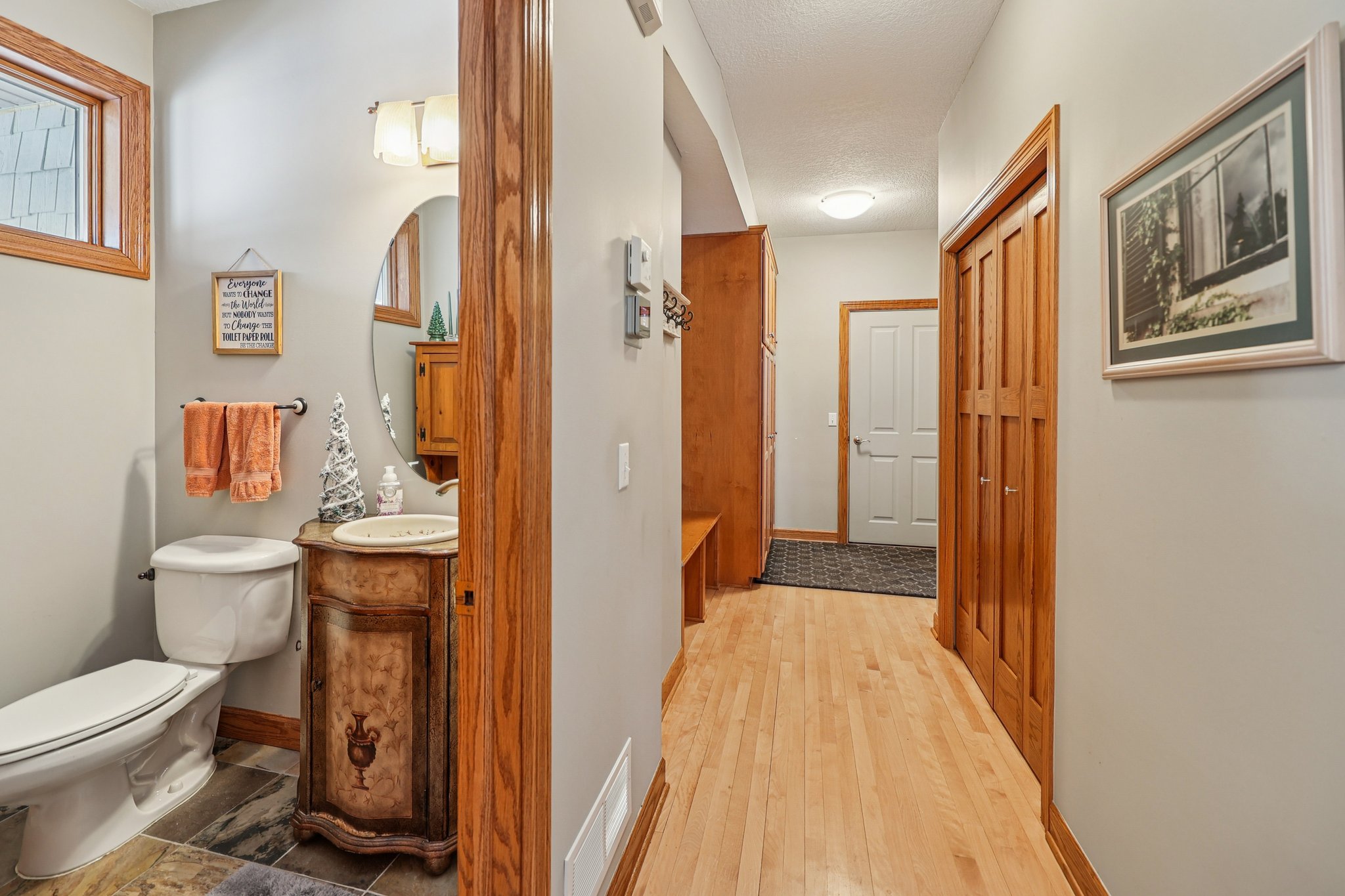 Nathan Ln-S1202-028.jpg