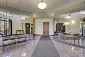 Pheasant Creek Dr-002