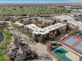Pheasant Creek Dr-023