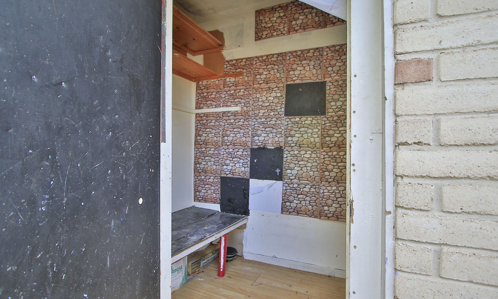  Photo 35