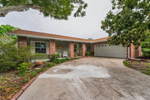 Front Exterior21