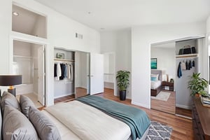 017_f8_3111 White Riesling virtually staged.jpeg