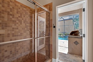 Bath 3/Guest/Pool Bathroom