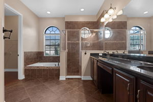 Primary Bathroom, Dual Sinks, Walk in Closets, Linen Closet, Separate Water Closet