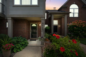  Photo 45