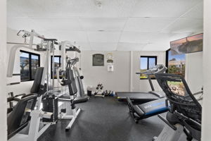  Photo 44