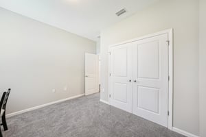 E 21st Ave-S2506-033.jpg