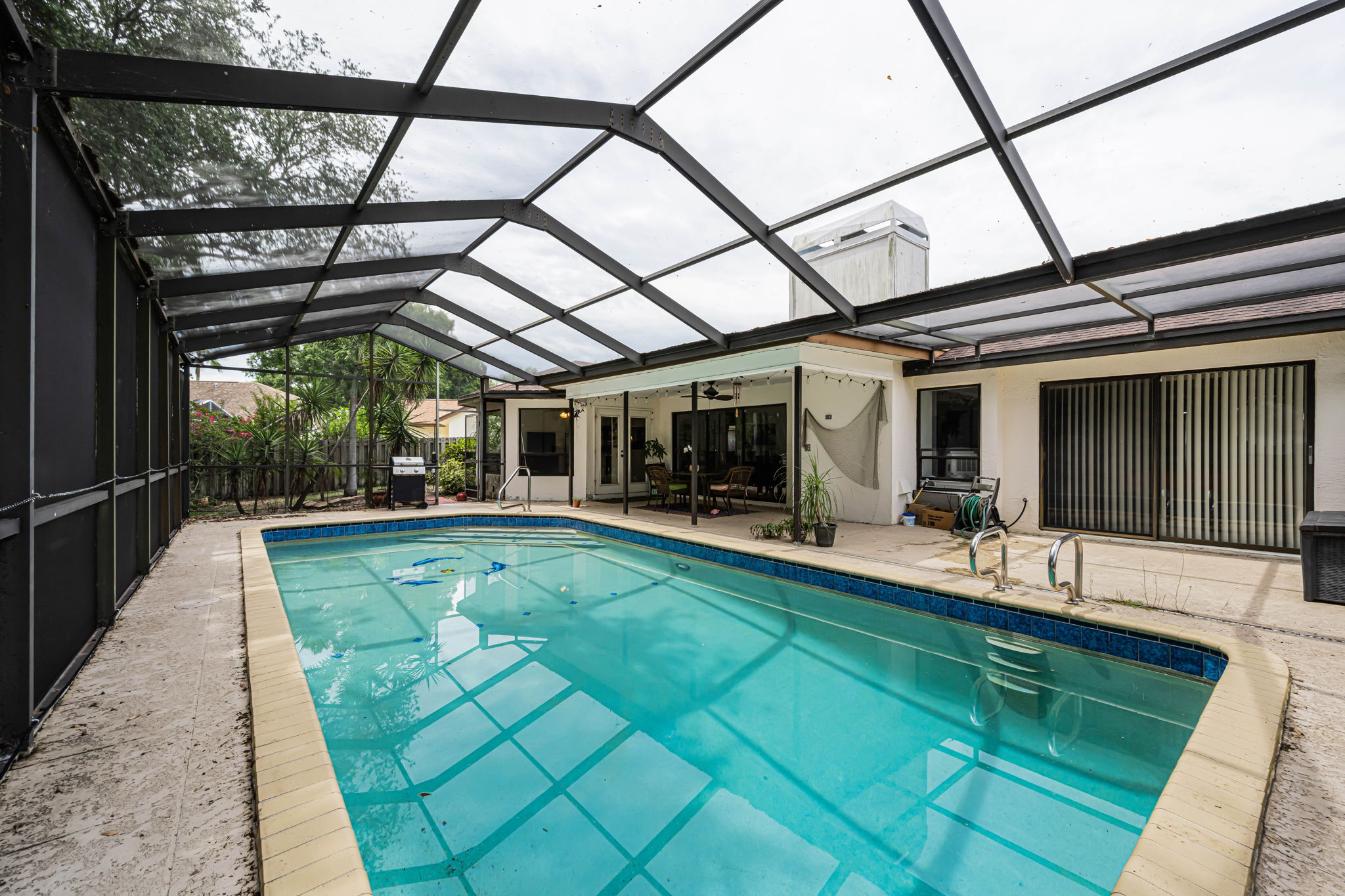 Pool 5