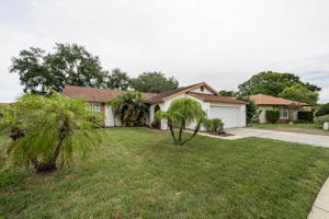 Front Exterior 4