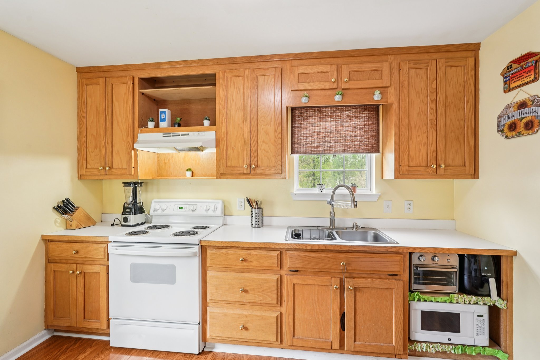 Century Dr-S0404-012.jpg