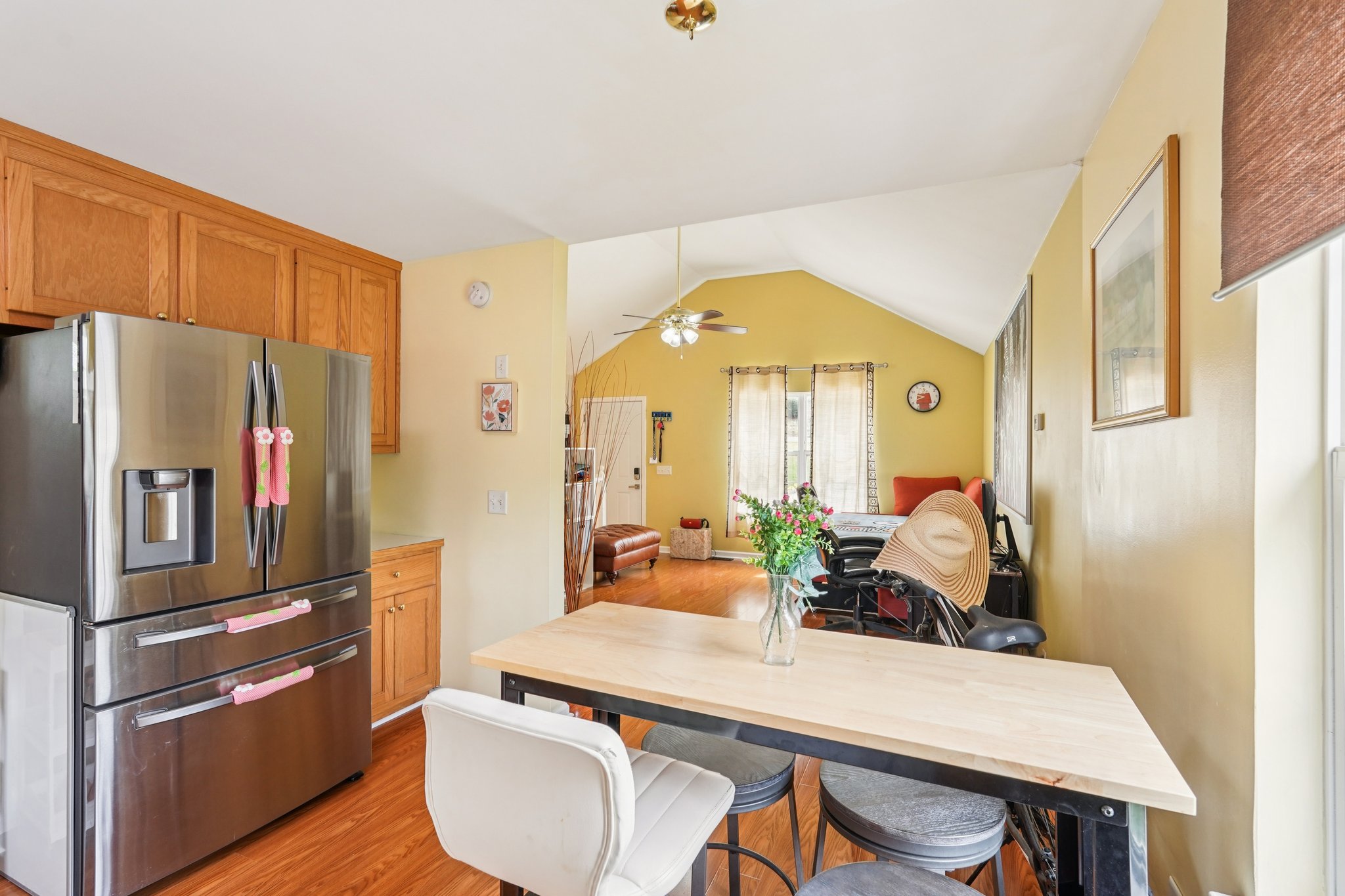 Century Dr-S0404-013.jpg