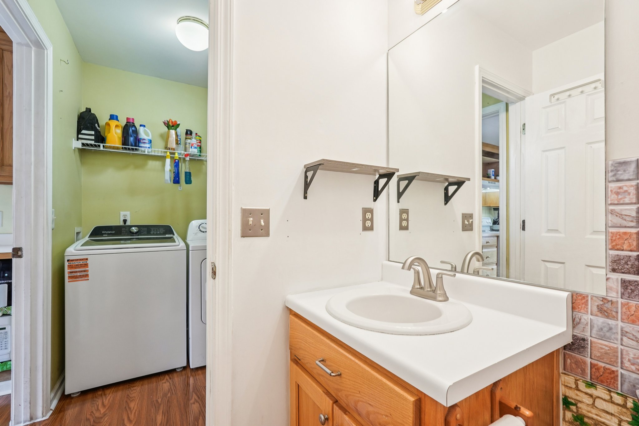 Century Dr-S0404-017.jpg