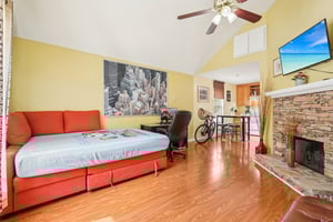 Century Dr-S0404-006.jpg