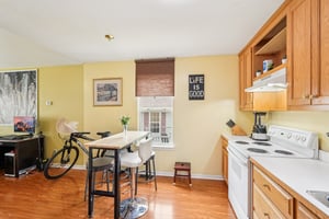 Century Dr-S0404-010.jpg