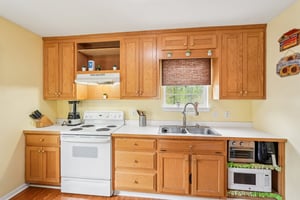 Century Dr-S0404-012.jpg