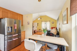 Century Dr-S0404-013.jpg